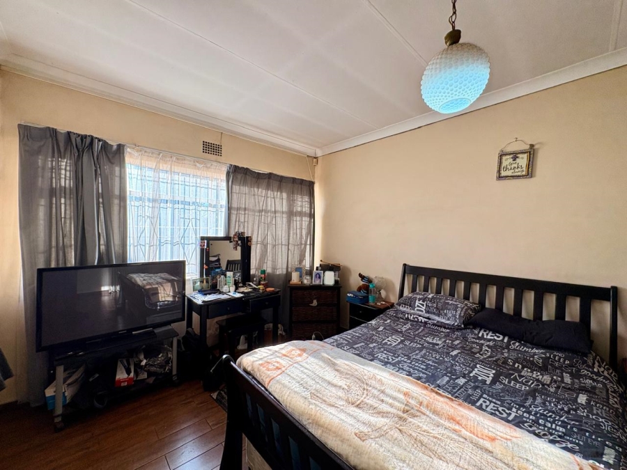3 Bedroom Property for Sale in Selcourt Gauteng
