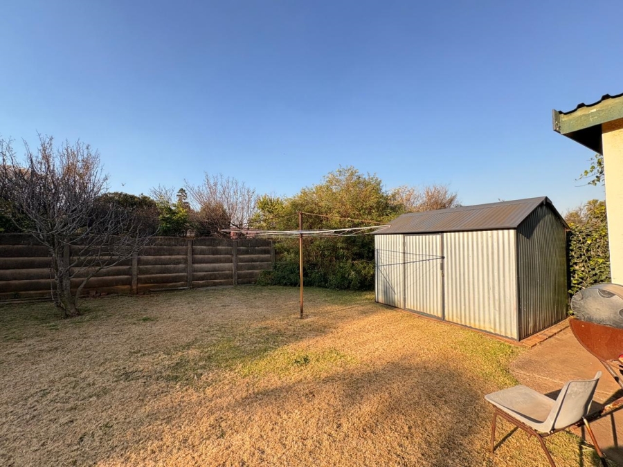 3 Bedroom Property for Sale in Selcourt Gauteng