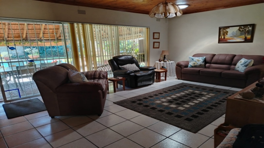 4 Bedroom Property for Sale in Vanderbijlpark SE 2 Gauteng