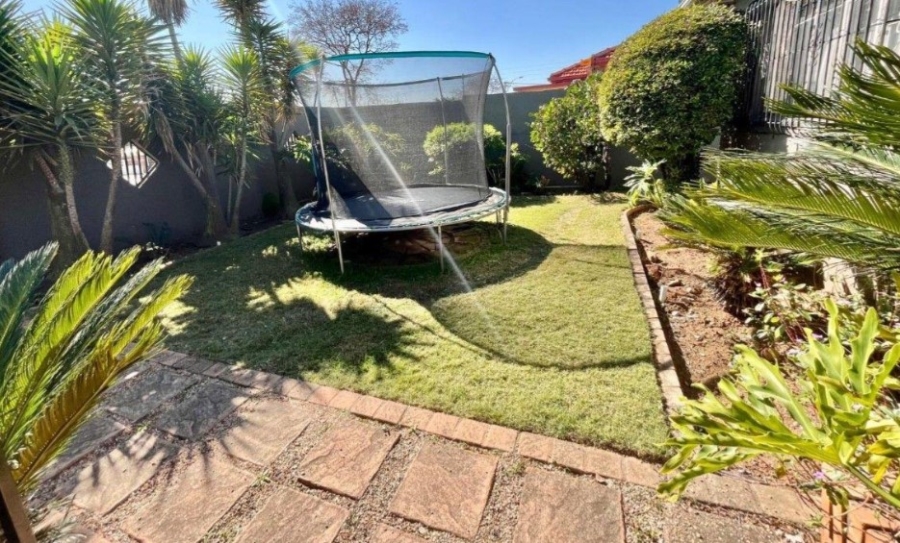 4 Bedroom Property for Sale in Rewlatch Gauteng