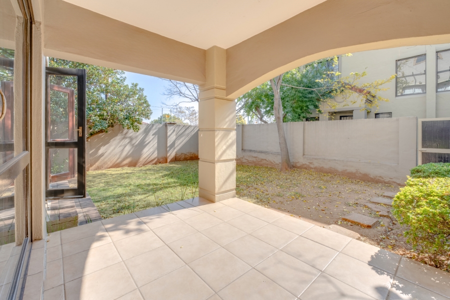 1 Bedroom Property for Sale in Douglasdale Gauteng