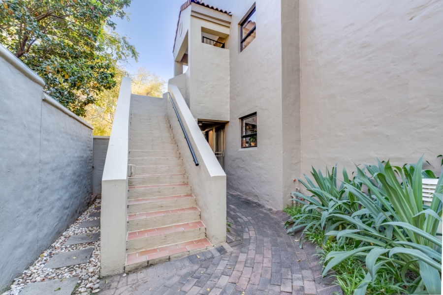 1 Bedroom Property for Sale in Douglasdale Gauteng