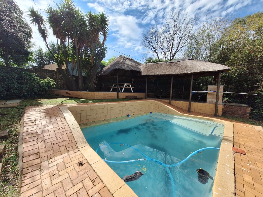 3 Bedroom Property for Sale in Roodekrans Gauteng