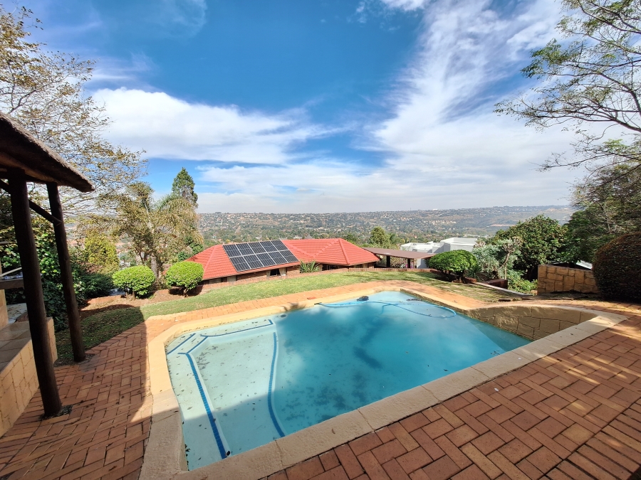 3 Bedroom Property for Sale in Roodekrans Gauteng