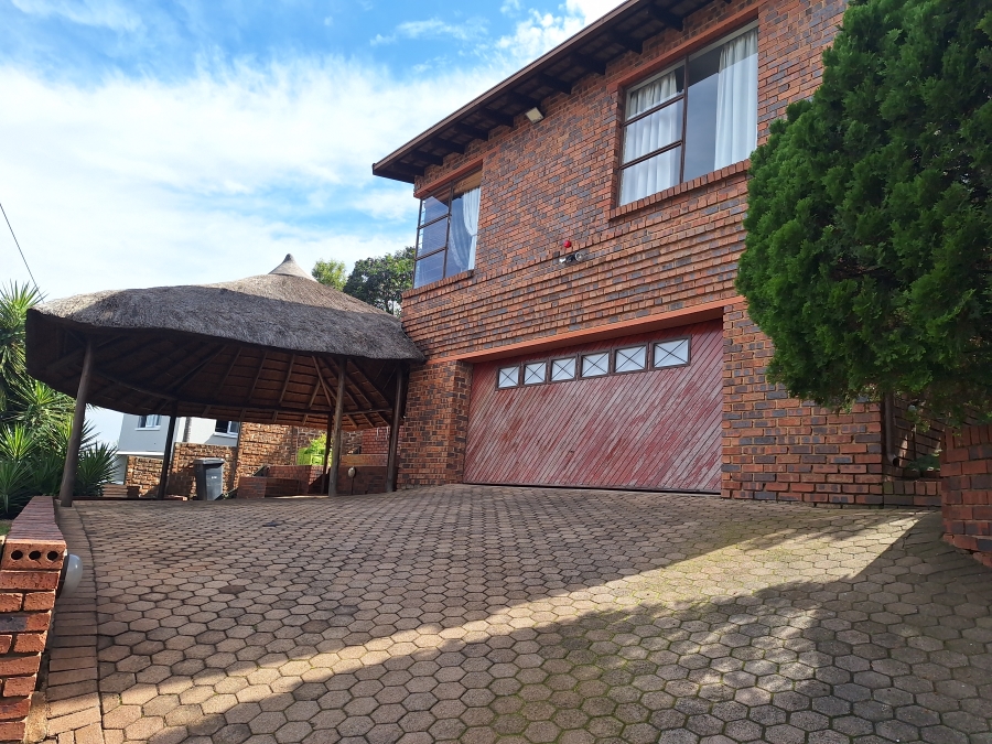 3 Bedroom Property for Sale in Roodekrans Gauteng