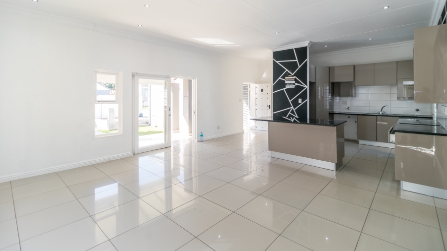 To Let 4 Bedroom Property for Rent in Noordhang Gauteng