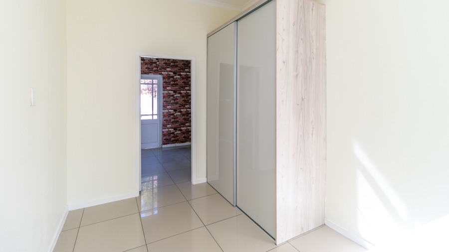 To Let 4 Bedroom Property for Rent in Noordhang Gauteng