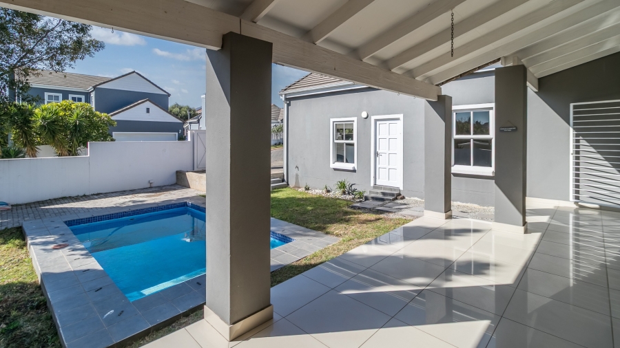 To Let 4 Bedroom Property for Rent in Noordhang Gauteng