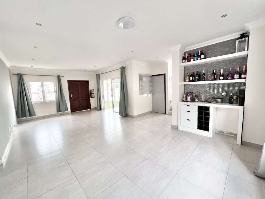 3 Bedroom Property for Sale in Blue Valley Golf Estate Gauteng