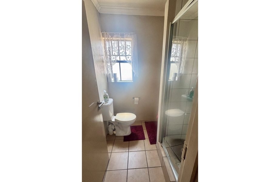 1 Bedroom Property for Sale in Houghton Estate Gauteng