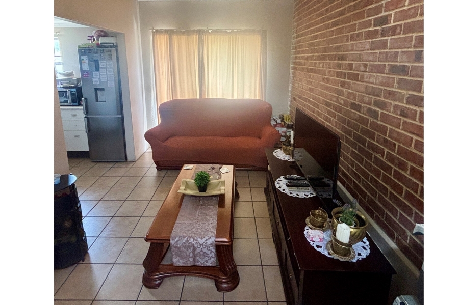 1 Bedroom Property for Sale in Houghton Estate Gauteng