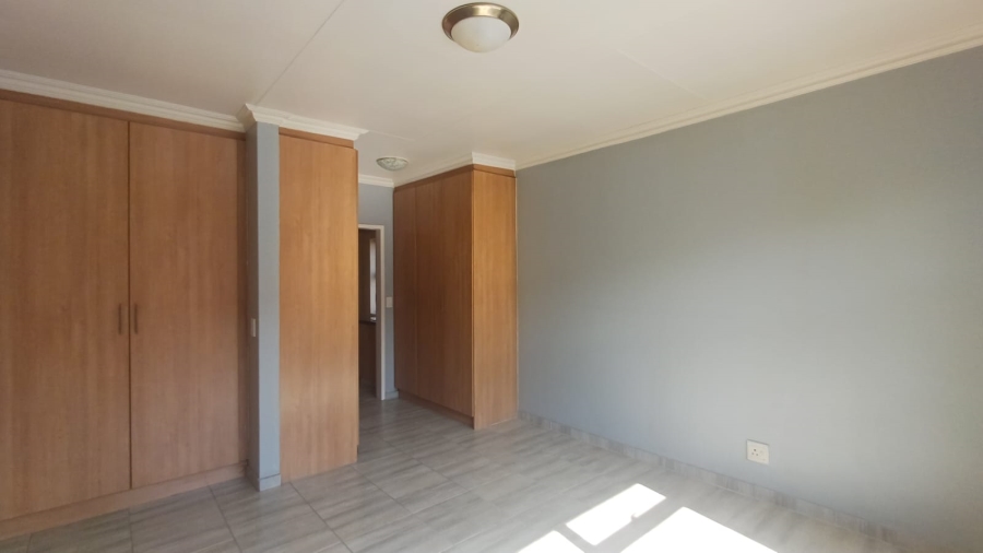 To Let 2 Bedroom Property for Rent in Meyersdal Gauteng