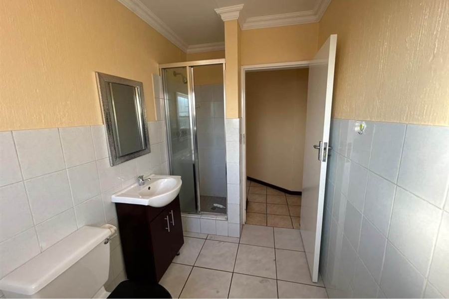 3 Bedroom Property for Sale in Vorna Valley Gauteng