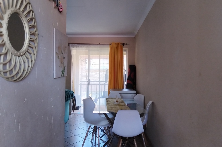 2 Bedroom Property for Sale in Cason Gauteng