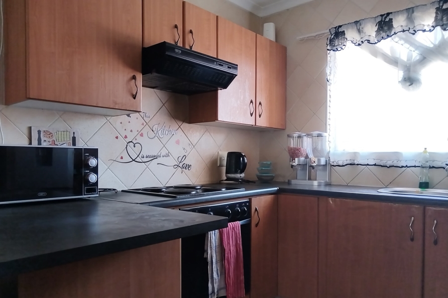 2 Bedroom Property for Sale in Cason Gauteng