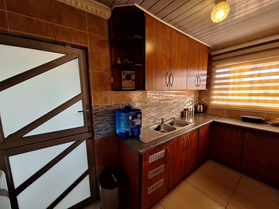 3 Bedroom Property for Sale in Protea Glen Gauteng