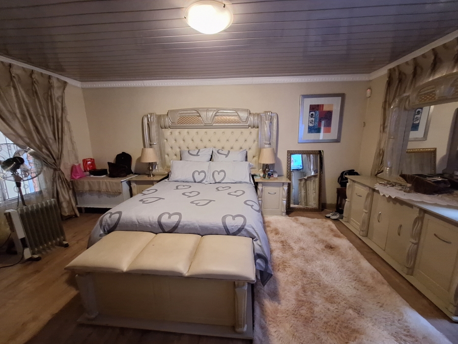 3 Bedroom Property for Sale in Protea Glen Gauteng