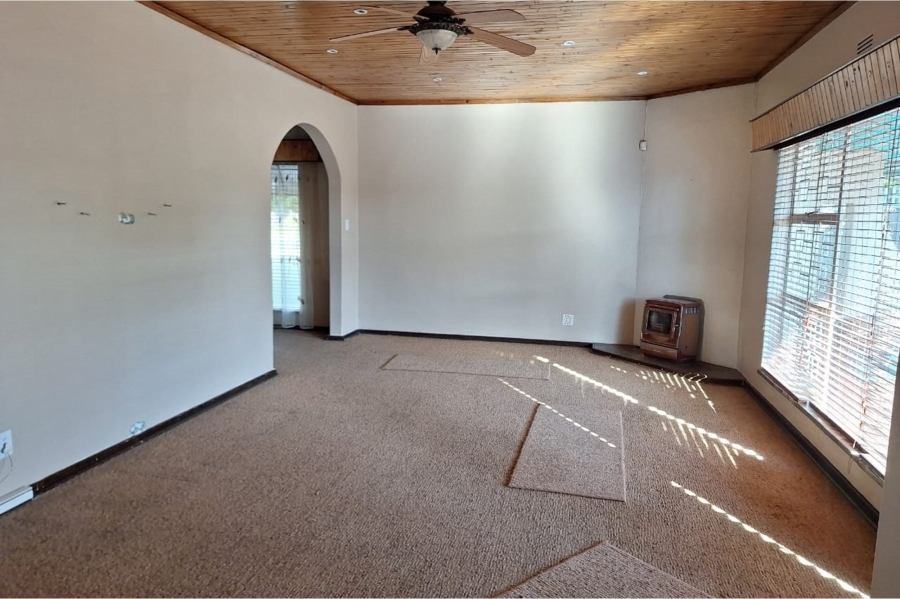 4 Bedroom Property for Sale in Vanderbijlpark SE 7 Gauteng