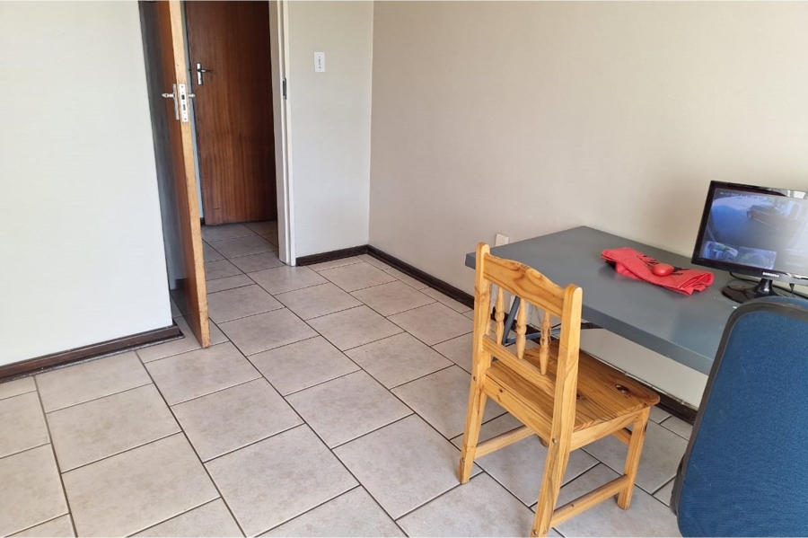 4 Bedroom Property for Sale in Vanderbijlpark SE 7 Gauteng