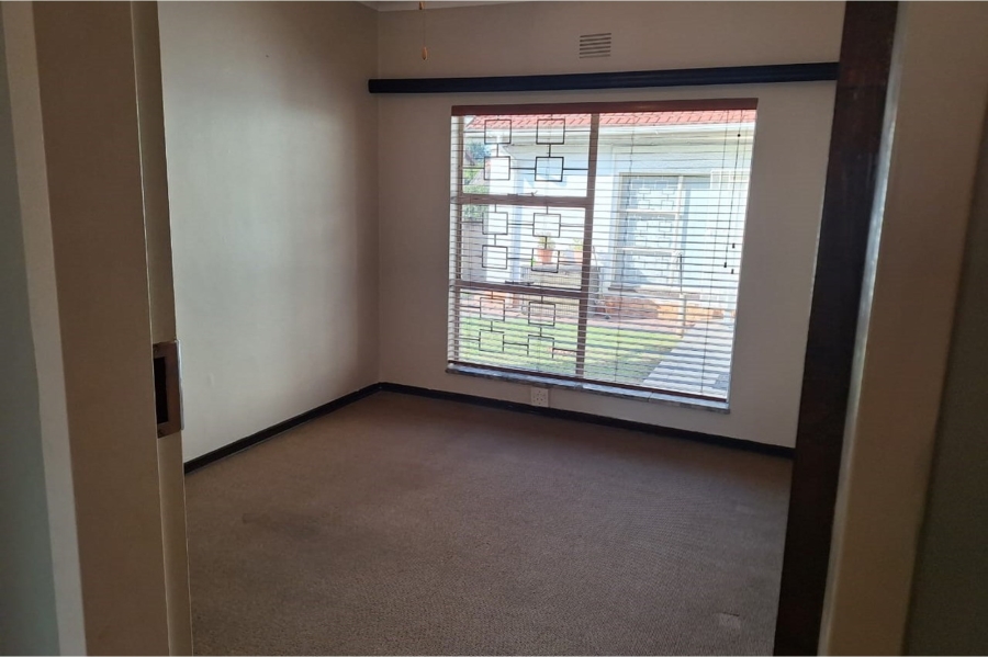 4 Bedroom Property for Sale in Vanderbijlpark SE 7 Gauteng