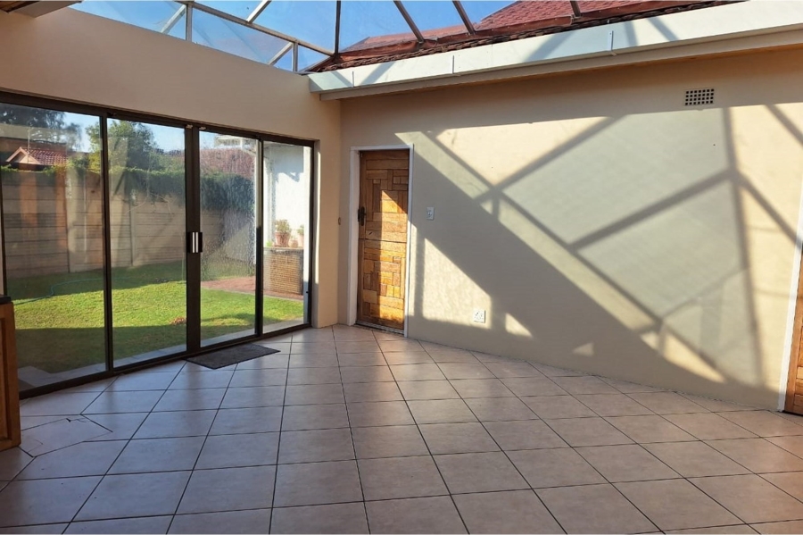 4 Bedroom Property for Sale in Vanderbijlpark SE 7 Gauteng