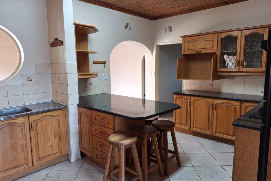 4 Bedroom Property for Sale in Vanderbijlpark SE 7 Gauteng