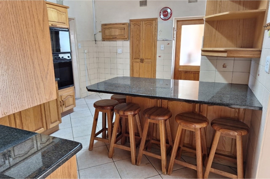 4 Bedroom Property for Sale in Vanderbijlpark SE 7 Gauteng