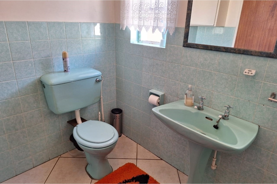 4 Bedroom Property for Sale in Vanderbijlpark SE 7 Gauteng