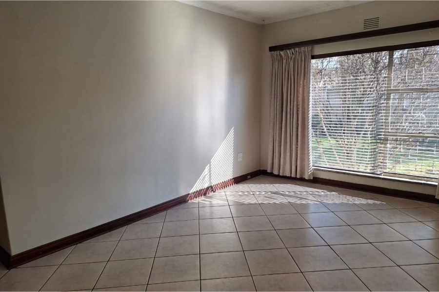 4 Bedroom Property for Sale in Vanderbijlpark SE 7 Gauteng