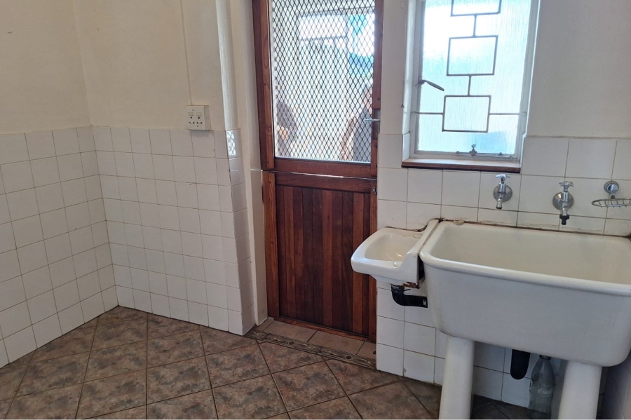 4 Bedroom Property for Sale in Vanderbijlpark SE 7 Gauteng