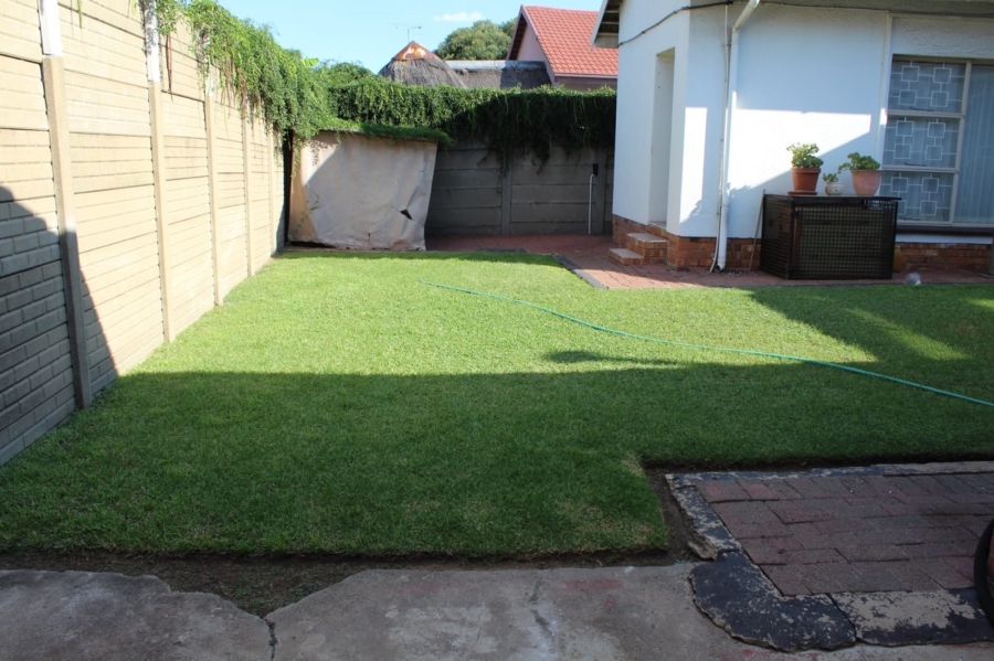 4 Bedroom Property for Sale in Vanderbijlpark SE 7 Gauteng