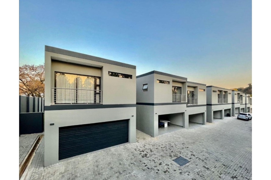 3 Bedroom Property for Sale in Bryanston Gauteng