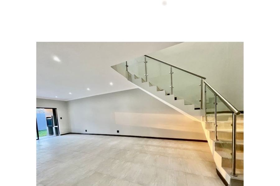 3 Bedroom Property for Sale in Bryanston Gauteng