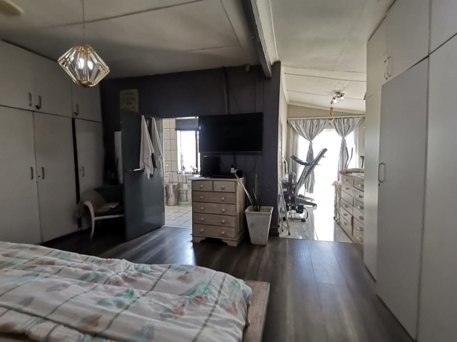 3 Bedroom Property for Sale in Rewlatch Gauteng
