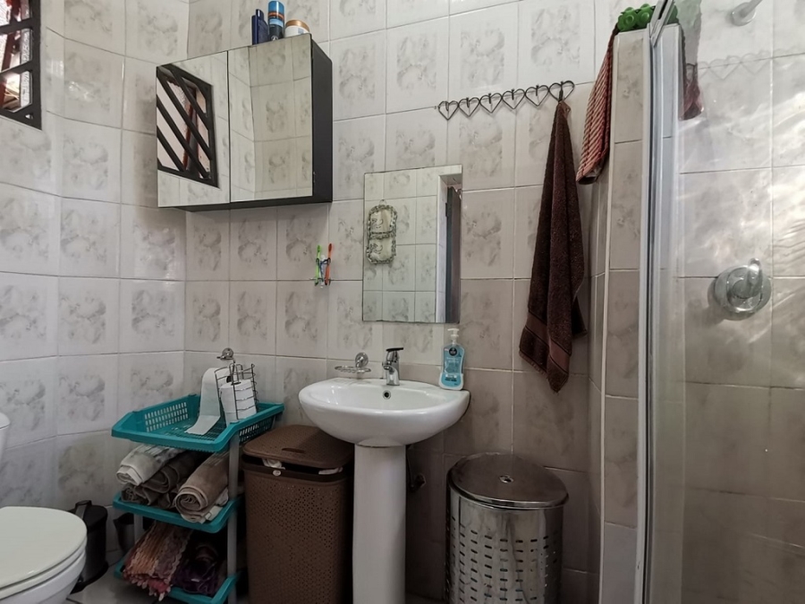 3 Bedroom Property for Sale in Rewlatch Gauteng