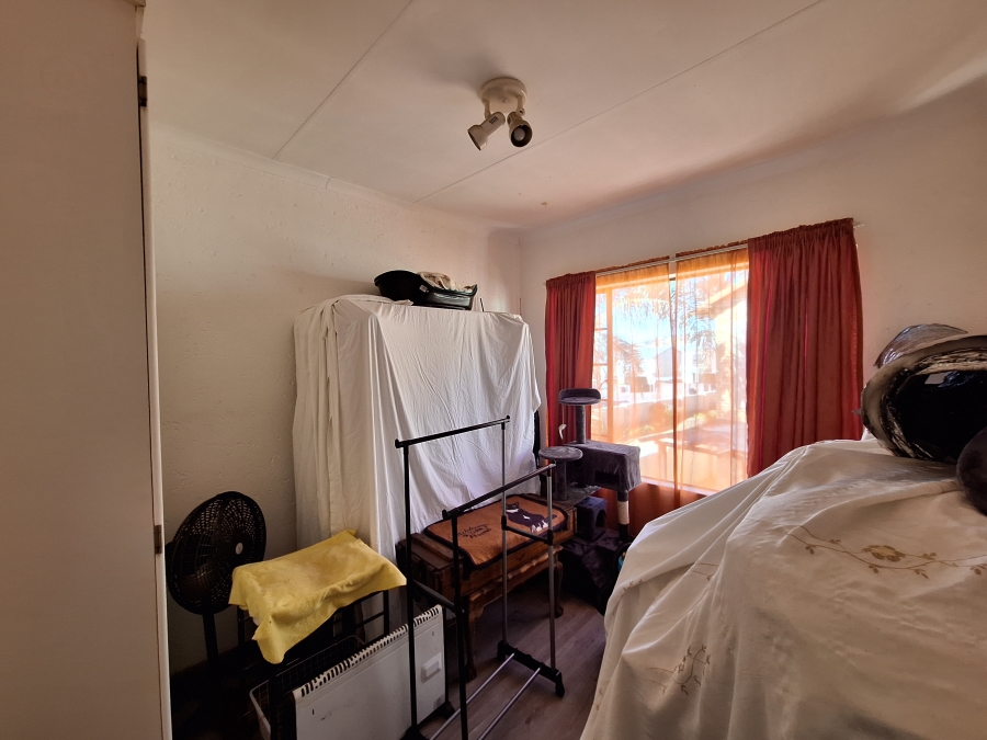 2 Bedroom Property for Sale in Sugar Bush Estate Gauteng