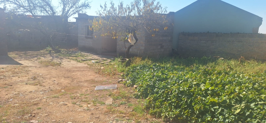 2 Bedroom Property for Sale in Makulong Gauteng