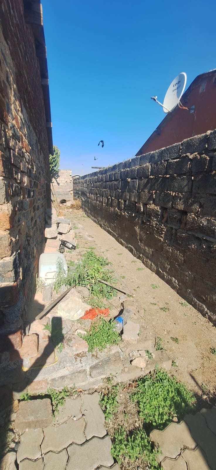 2 Bedroom Property for Sale in Makulong Gauteng