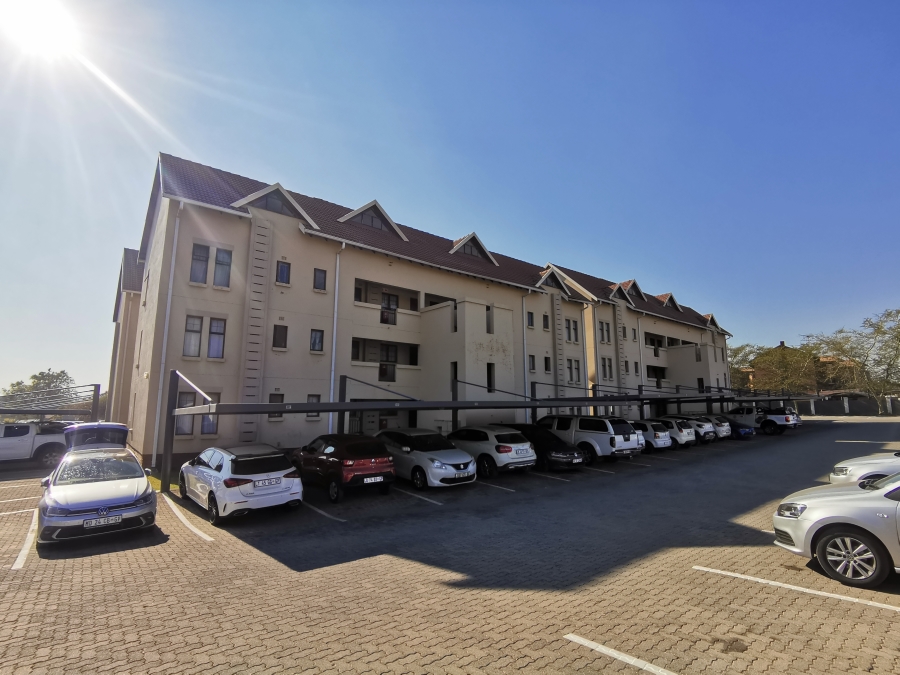 2 Bedroom Property for Sale in Kosmosdal Gauteng