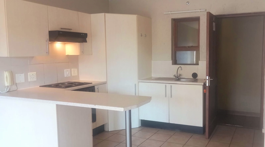 To Let 1 Bedroom Property for Rent in Ferndale Gauteng