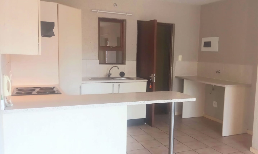 To Let 1 Bedroom Property for Rent in Ferndale Gauteng