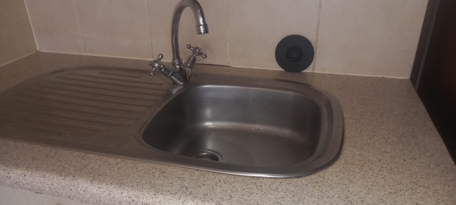To Let 1 Bedroom Property for Rent in Ferndale Gauteng