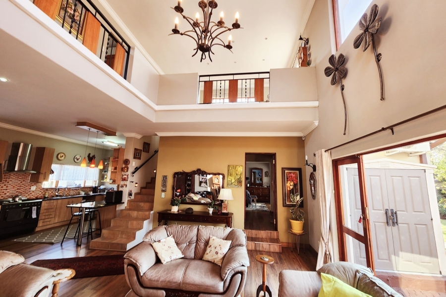 5 Bedroom Property for Sale in Valhalla Gauteng