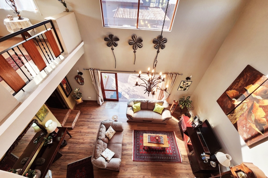 5 Bedroom Property for Sale in Valhalla Gauteng