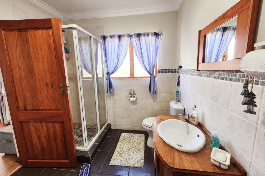 5 Bedroom Property for Sale in Valhalla Gauteng