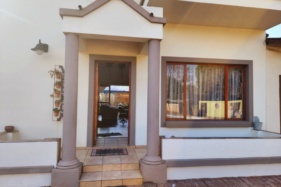 5 Bedroom Property for Sale in Valhalla Gauteng