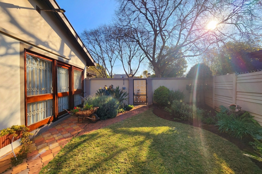 5 Bedroom Property for Sale in Valhalla Gauteng