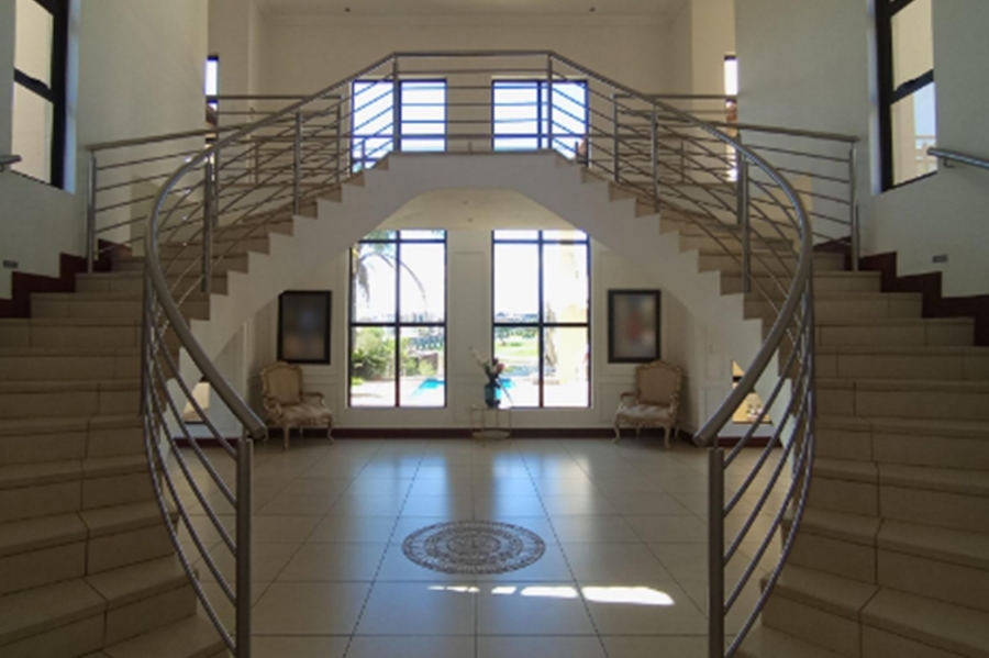 5 Bedroom Property for Sale in Mooikloof Gauteng