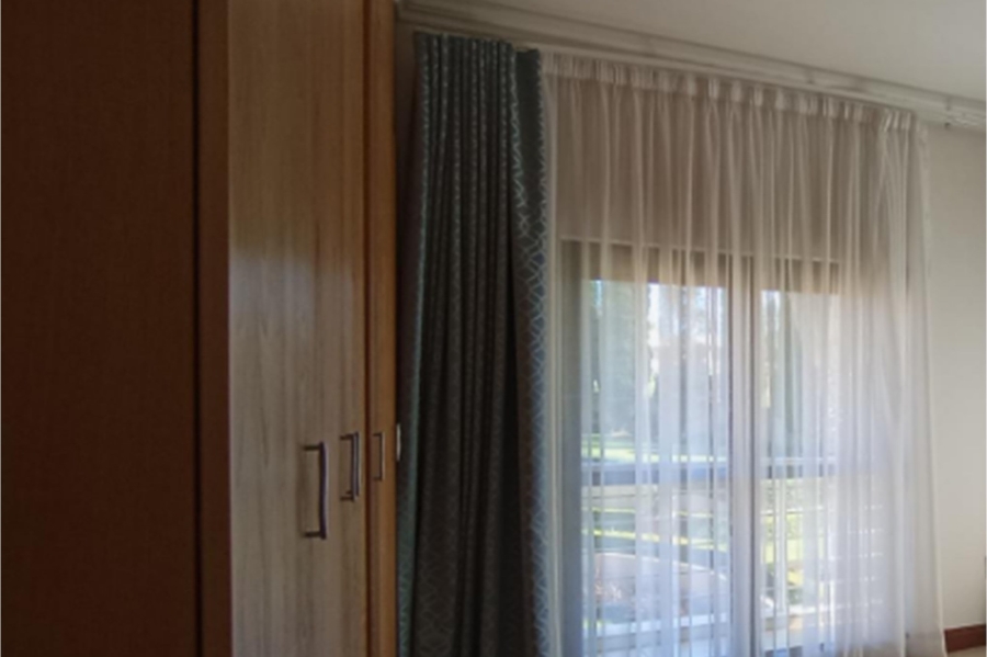 5 Bedroom Property for Sale in Mooikloof Gauteng