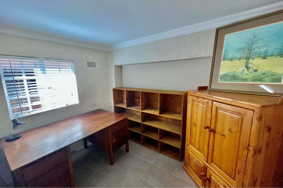 To Let 1 Bedroom Property for Rent in Emmarentia Gauteng